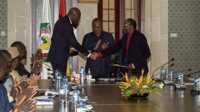 التوقيع على اتفاق السلام ووضع السلاح بين السنغال ومتمردي كازامانس