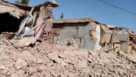 إحصاء المباني المتضررة من الزلزال في إقليم أزيلال